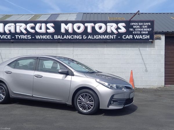 Toyota Corolla Saloon, Petrol, 2018, Grey