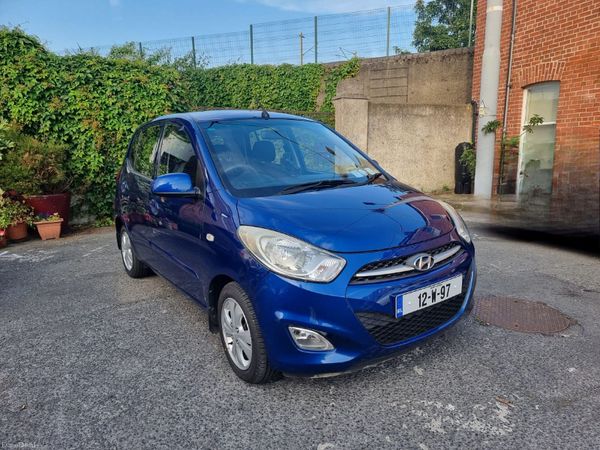 Hyundai i10 Hatchback, Petrol, 2012, Blue