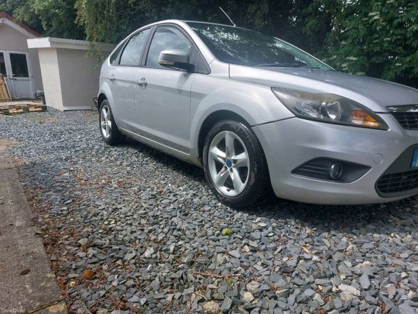 Ford Focus Hatchback, Diesel, 2009, Silver