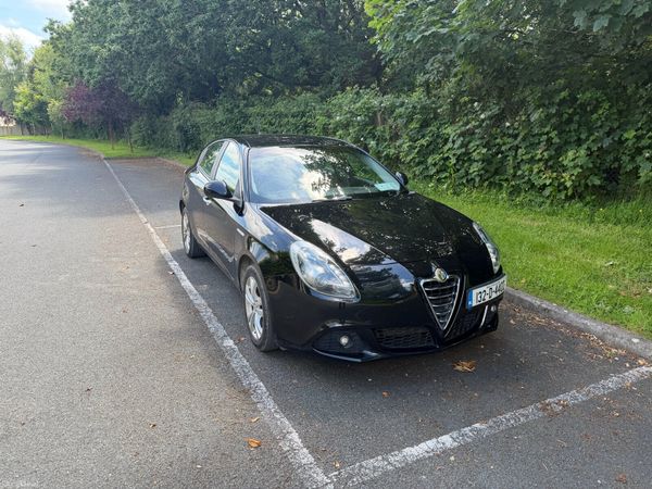 Alfa Romeo Giulietta Hatchback, Diesel, 2013, Black