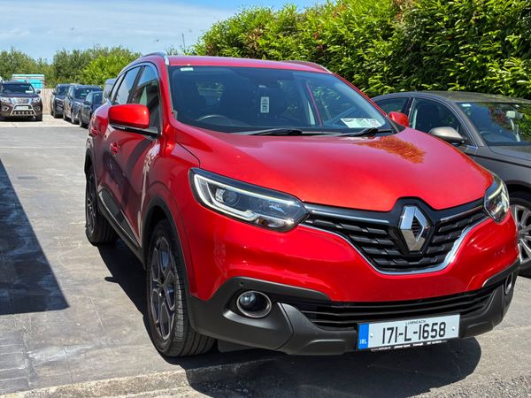 Renault Kadjar SUV, Diesel, 2017, Red