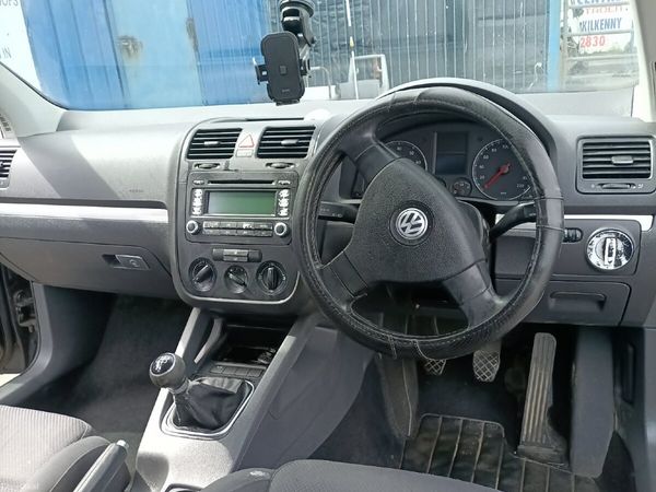 Volkswagen Golf Hatchback, Petrol, 2006, Black