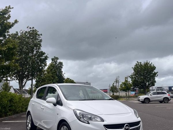 Opel Corsa Hatchback, Petrol, 2017, White