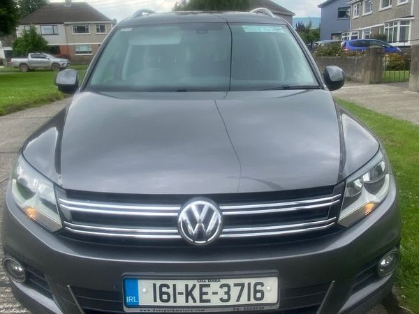 Volkswagen Tiguan SUV, Diesel, 2016, Grey