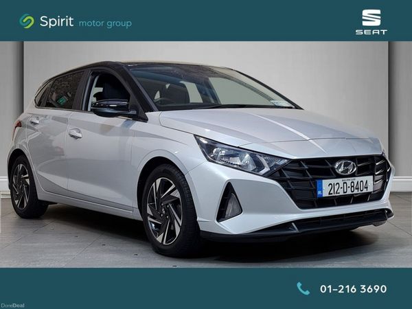 Hyundai i20 Hatchback, Petrol, 2021, Silver