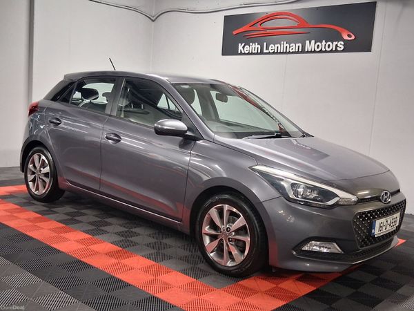 Hyundai i20 Hatchback, Petrol, 2016, Grey