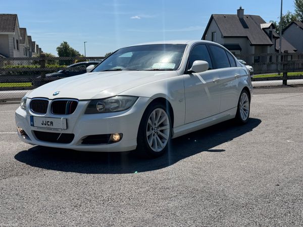 BMW 3-Series Saloon, Diesel, 2012, White