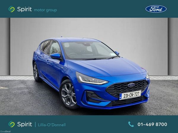 Ford Focus Hatchback, Petrol, 2023, Blue