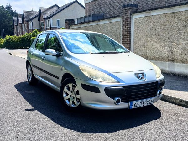 Peugeot 307 Hatchback, Petrol, 2006, Grey