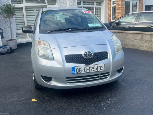 Toyota Yaris Hatchback, Petrol, 2008, Silver
