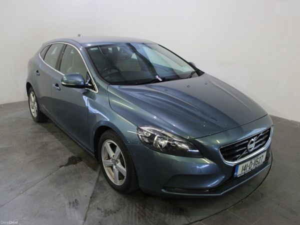 Volvo V40 Hatchback, Diesel, 2014, Blue