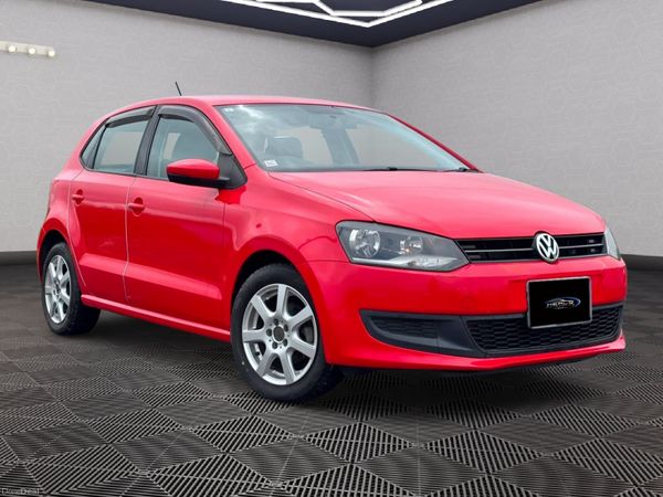 Volkswagen Polo Hatchback, Petrol, 2013, Red