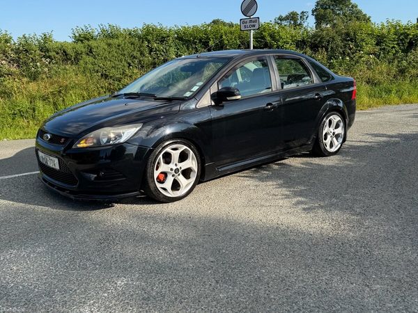 Ford Focus Saloon, Diesel, 2011, Black
