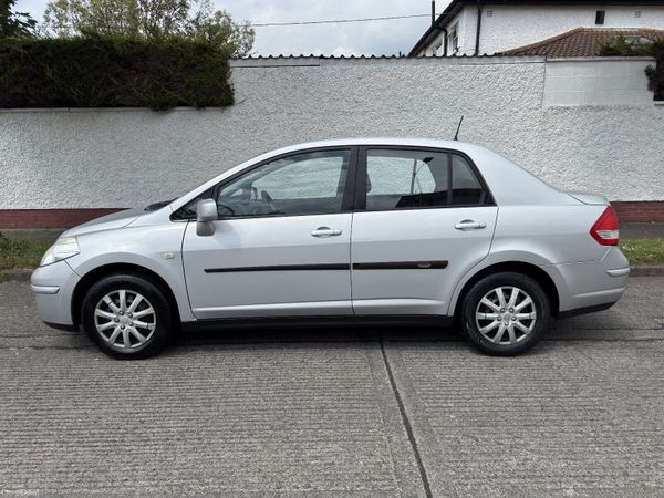 Nissan Tiida Saloon, Petrol, 2008, Silver