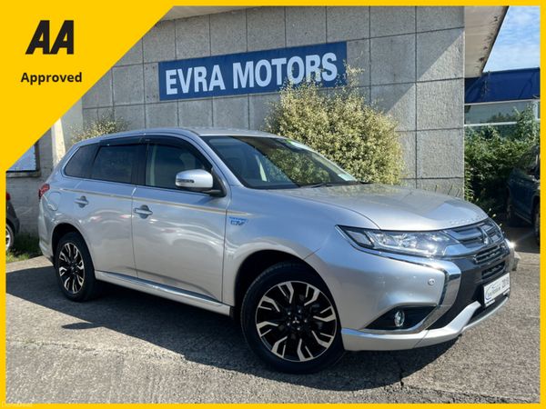 Mitsubishi Outlander SUV, Petrol Hybrid, 2018, Silver