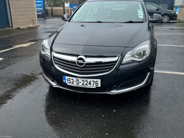 Opel Insignia Hatchback, Diesel, 2015, Black