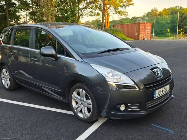 Peugeot 5008 MPV, Diesel, 2013, Grey