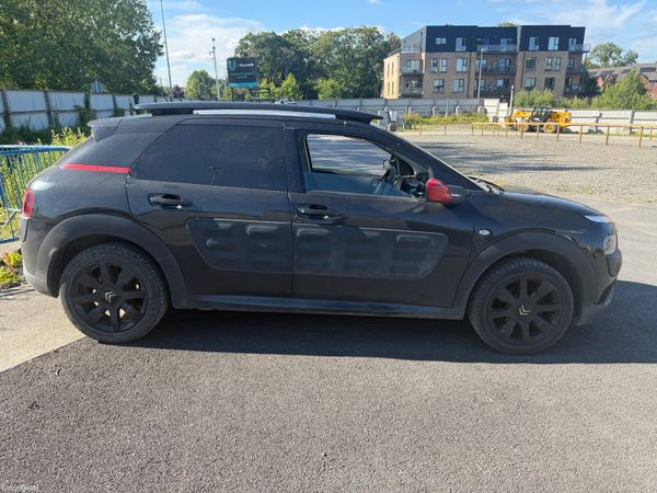 Citroen C4 Cactus Hatchback, Petrol, 2015, Black