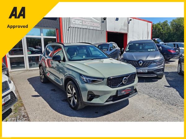 Volvo XC40 SUV, Petrol Plug-in Hybrid, 2023, Green