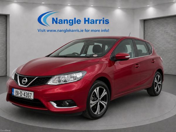 Nissan Pulsar Hatchback, Petrol, 2019, Red