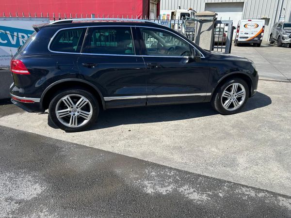 Volkswagen Touareg SUV, Diesel, 2018, Blue