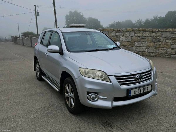 Toyota RAV4 SUV, Diesel, 2011, Silver