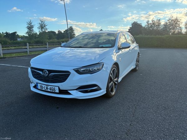 Vauxhall Insignia Estate, Diesel, 2019, White