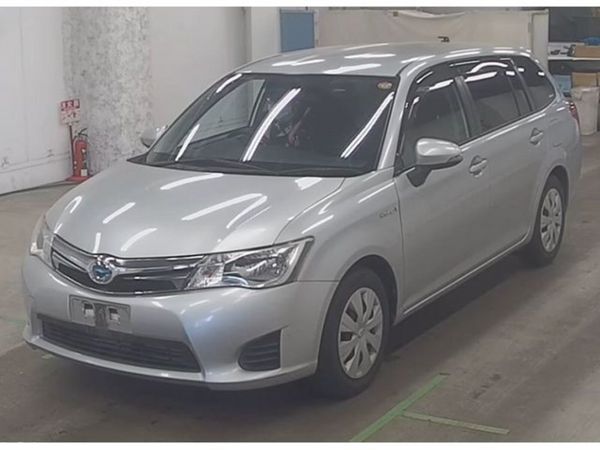 Toyota Corolla Estate, Petrol Hybrid, 2015, Silver