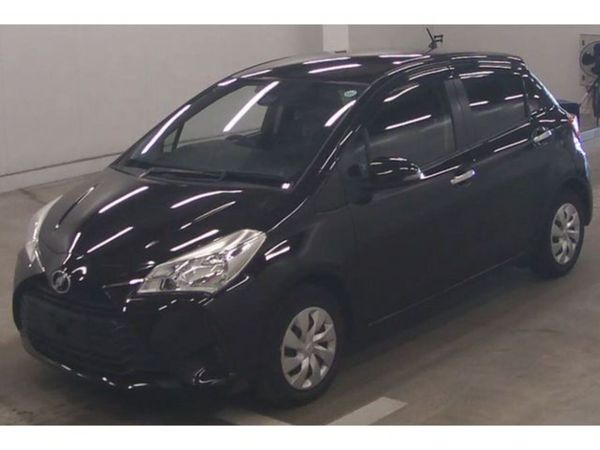 Toyota Vitz Hatchback, Petrol, 2017, Blue
