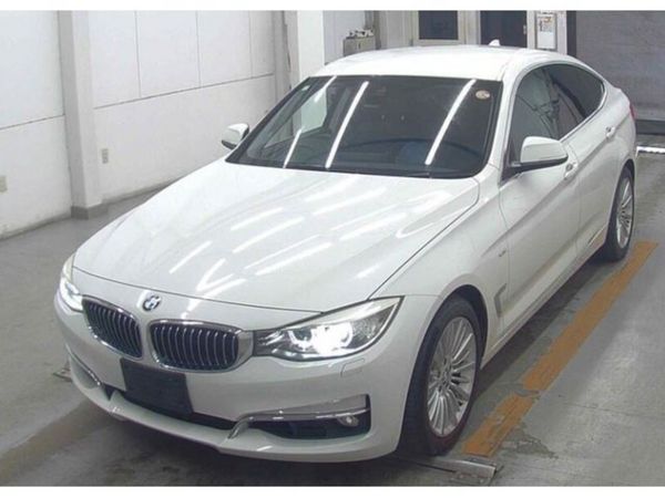 BMW 3-Series Hatchback, Petrol, 2015, White