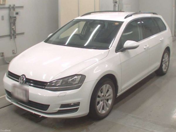 Volkswagen Golf Estate, Petrol, 2015, White