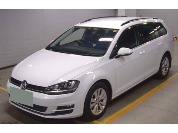 Volkswagen Golf Estate, Petrol, 2015, White