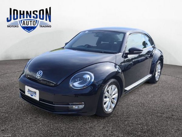 Volkswagen Beetle Hatchback, Petrol, 2014, Black