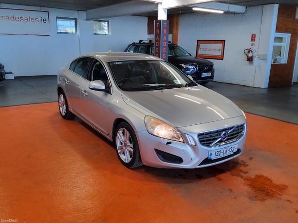 Volvo S60 Saloon, Diesel, 2013, Silver