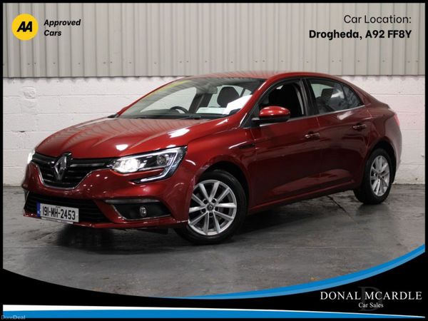 Renault Megane Saloon, Petrol, 2019, Red
