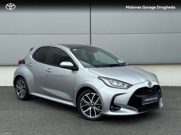 Toyota Yaris Hatchback, Petrol Hybrid, 2024, Grey