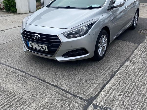 Hyundai i40 Estate, Diesel, 2016, Silver