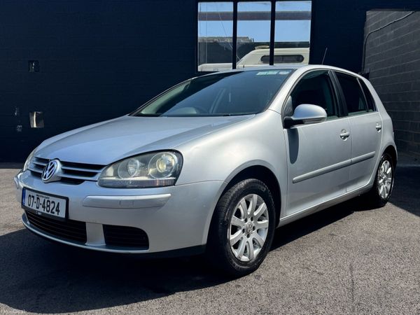 Volkswagen Golf Hatchback, Petrol, 2007, Silver