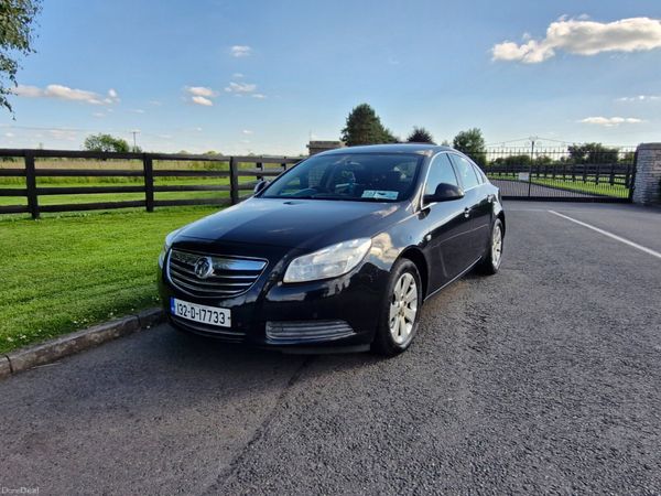 Vauxhall Insignia Hatchback, Diesel, 2013, Black