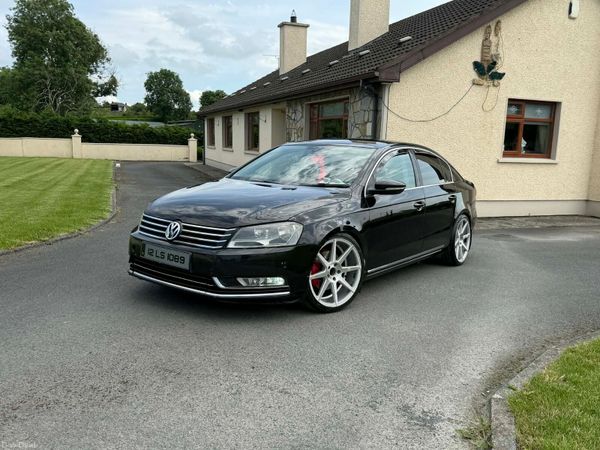 Volkswagen Passat Saloon, Diesel, 2012, Black