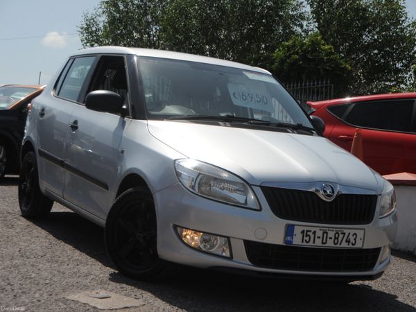 Skoda Fabia Hatchback, Petrol, 2015, Silver