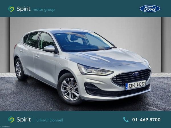 Ford Focus Hatchback, Petrol, 2023, Silver