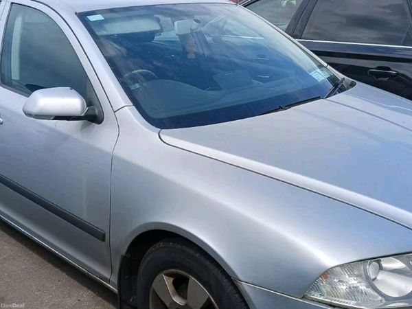 Skoda Octavia Hatchback, Petrol, 2008, Silver