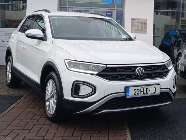 Volkswagen T-Roc SUV, Diesel, 2023, White