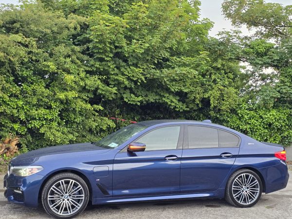 BMW 5-Series Saloon, Petrol Plug-in Hybrid, 2017, Blue