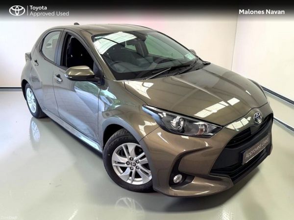 Toyota Yaris Hatchback, Petrol, 2023, Green