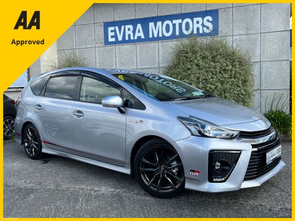 Toyota Prius MPV, Petrol Hybrid, 2020, Silver