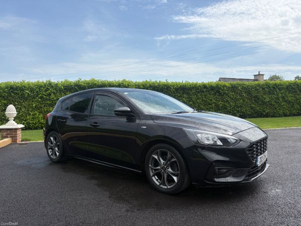 Ford Focus Hatchback, Diesel, 2020, Black