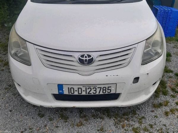 Toyota Avensis Estate, Diesel, 2010, White