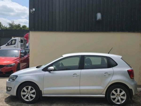 Volkswagen Polo Hatchback, Diesel, 2010, Silver